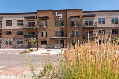 THE CARTER | L3 Discover modern living at The Carter, with JR