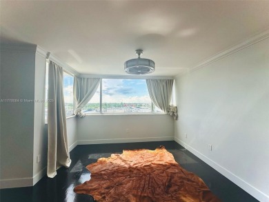 Excellent investment! Stunning fully renovated 2-bedroom