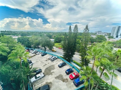 Excellent investment! Stunning fully renovated 2-bedroom