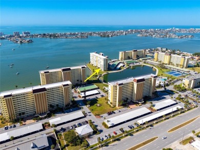 COASTAL ELEGANCE MEETS CHIC INTRACOASTAL LIVING IN THIS STUNNING