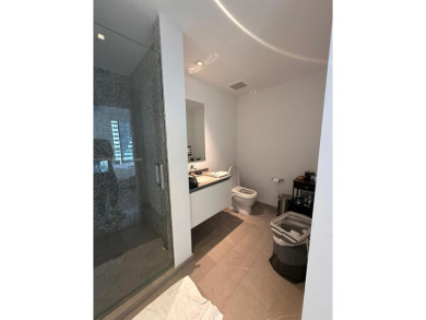 Large 2-bedroom+ Den, 2.5-bath condo in the heart of Brickell