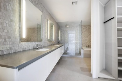 Large 2-bedroom+ Den, 2.5-bath condo in the heart of Brickell