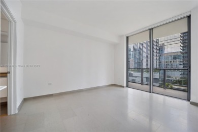 Large 2-bedroom+ Den, 2.5-bath condo in the heart of Brickell