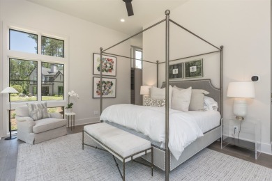 You'll find classic elegance in this transitional-style lake