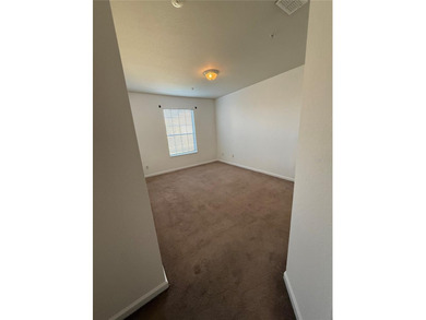 Welcome to Stonebridge Reserve in Metrowest! This beautifully