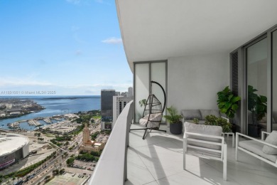 Welcome to Residence 4403 at Paramount Miami Worldcenter, home