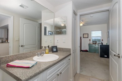 Luxury Waterfront Condo with a Private Boat Lift. 22x8 feet