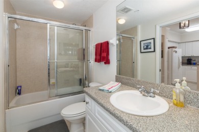 Luxury Waterfront Condo with a Private Boat Lift. 22x8 feet