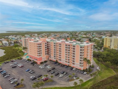 Luxury Waterfront Condo with a Private Boat Lift. 22x8 feet
