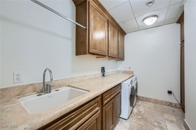 ABSOLUTELY STUNNING 12th FLOOR UNIT * Magnificent unobstructed