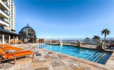 ABSOLUTELY STUNNING 12th FLOOR UNIT * Magnificent unobstructed