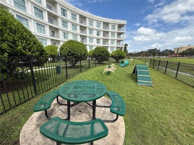 1 Bedroom, 1 Bathroom condo suite located in the heart of