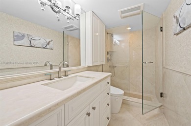 SPECTACULAR 3 BEDROM, 2.5 BATH BEAUTIFULLY RENOVATED RESIDENCE