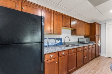 This high-top gem overlooking John's Creek affords privacy