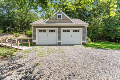 This high-top gem overlooking John's Creek affords privacy