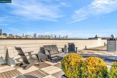 Enjoy sweeping Downtown, Bay, and Twin Peaks views from a rare