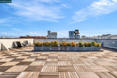 Enjoy sweeping Downtown, Bay, and Twin Peaks views from a rare