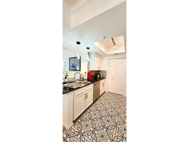 Tranquil, modern furnished & remodeled 2 BR split floorplan