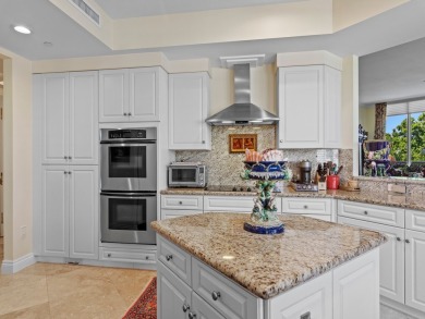 RARELY AVAILABLE 4 BED/3.5 BATH PENTHOUSE W/PRIVATE ROOFTOP FOR