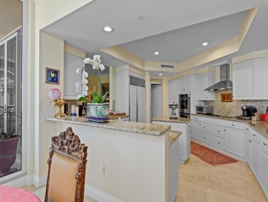 RARELY AVAILABLE 4 BED/3.5 BATH PENTHOUSE W/PRIVATE ROOFTOP FOR