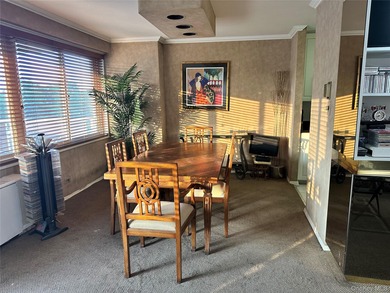 HUGE PRICE REDUCTION! OWNER LISTENING TO ALL OFFERS! Flexible