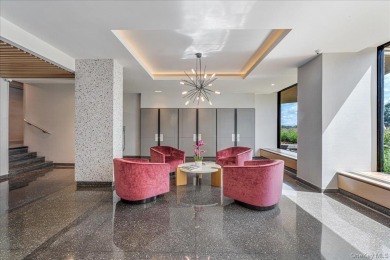 Welcome to this spacious, dog-friendly one-bedroom mid-size