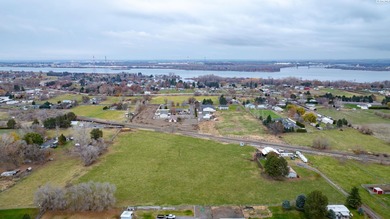 MLS# 289177 Cows and chickens and sheep...Oh my!!  Updated Home