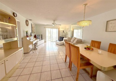 DELUXE large 1-Bedroom /1 Bath (size of a 2 bedrooms) with