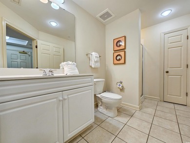 ***BE SURE TO WATCH WALK-THRU VIDEO INCLUDED IN LISTING!!***