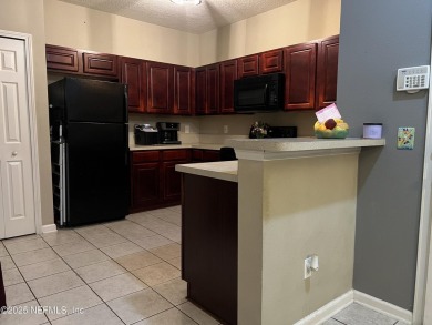 Spacious 3BR/2BA condo on Jacksonville's Westside. Built in 2006
