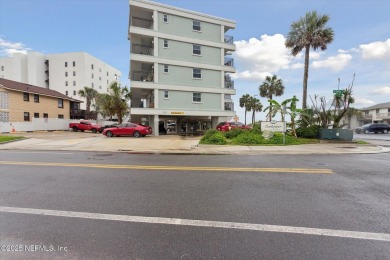 Oceanfront 2BR/1BA Condo Wake up every day to the sound of waves