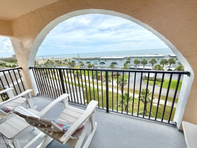 Amazing Ocean Views from your private, 2 bedroom 2 bathroom end