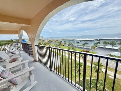 Amazing Ocean Views from your private, 2 bedroom 2 bathroom end