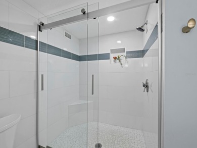 Set directly on the shores of the Gulf of Mexico, this