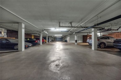 Welcome to this stylish coastal condo, ideally located in the