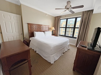 This 2BR/2BA + bunk room condo at Emerald Grande with stunning