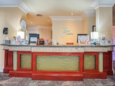 This 2BR/2BA + bunk room condo at Emerald Grande with stunning