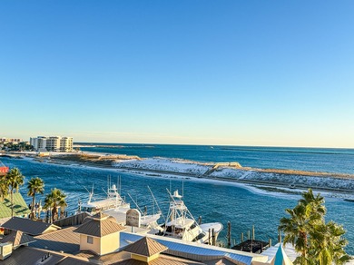 This 2BR/2BA + bunk room condo at Emerald Grande with stunning