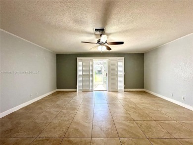 MOTIVATED SELLER,  2 Bedroom , 2.5 Bath. Townhouse in prime