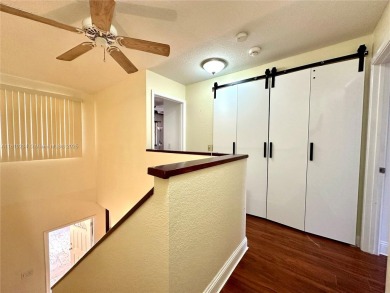 MOTIVATED SELLER,  2 Bedroom , 2.5 Bath. Townhouse in prime