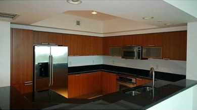 Gorgeous Apartment with amazing ocean view!!! LARGE OPEN BALCONY