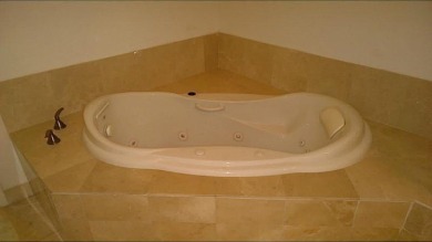 Gorgeous Apartment with amazing ocean view!!! LARGE OPEN BALCONY