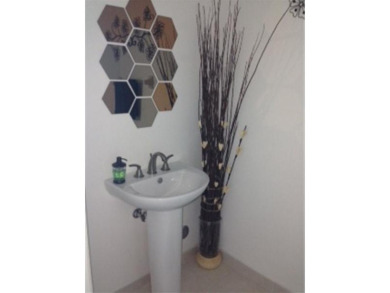 Gorgeous Apartment with amazing ocean view!!! LARGE OPEN BALCONY