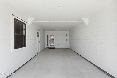 Welcome to this stunning 3-bedroom, 3-bathroom townhouse in the