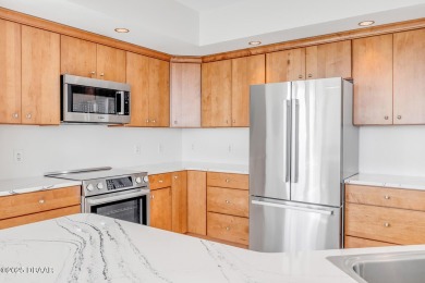 Experience the ultimate in waterfront sophistication at Marina