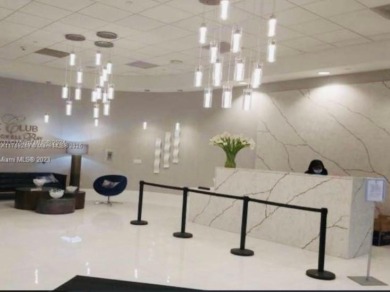 Amazing Location, at the heart of the Brickell Financial