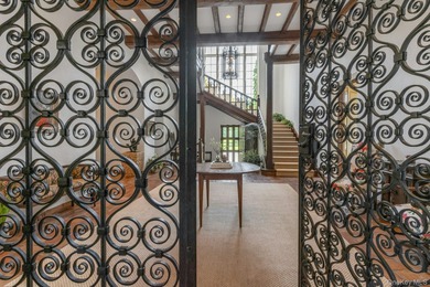 Renamor is a spectacular estate blending history, grandeur and