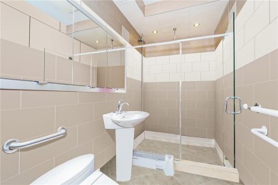 We are proud to offer you one of the best  Ocean front Penthouse