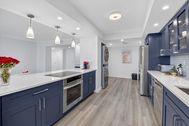 DOUBLE EXPOSURE!  It's all about the views!  Enjoy views of the