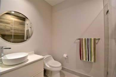 Remodeled in a exclusive design. unfurnished. This property is